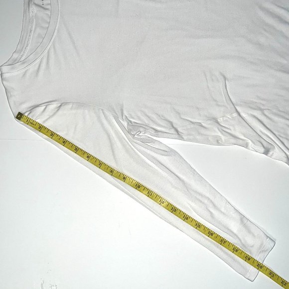 New Directions - Women's Size L Solid White Blouse - 3/4 Sleeves Round Neckline - Picture 10 of 14